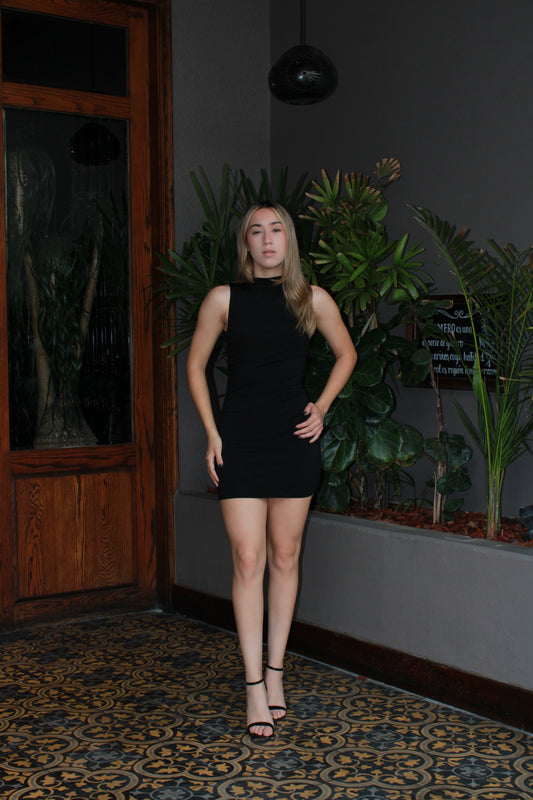 Vestido negro corto #11470