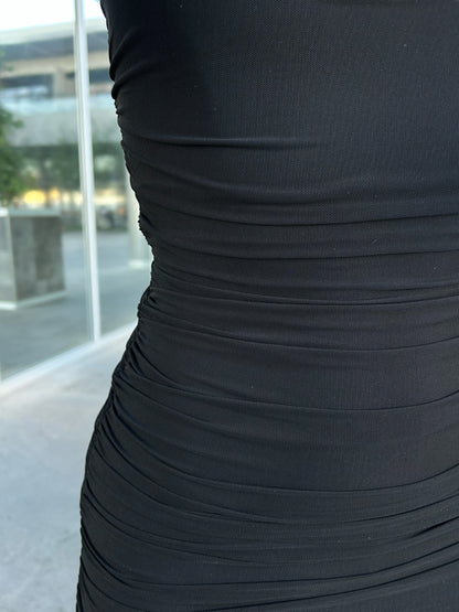 Vestido mesh, midi cuello, halter #11537￼