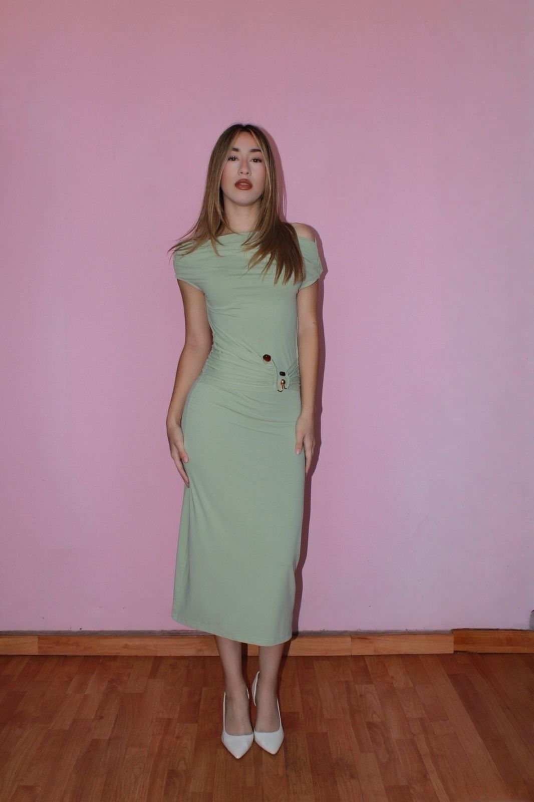 Vestido midi verde con detalle metálico #11757