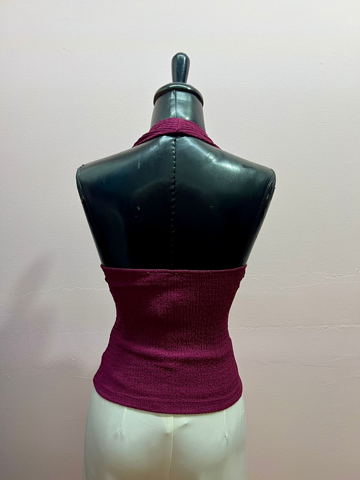 Top halter fucsia ￼#11915
