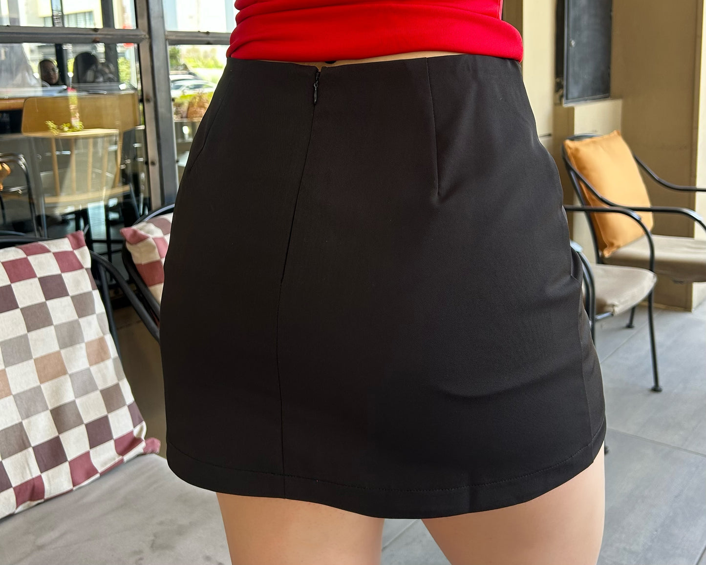 Falda corta negra de vestir #11287