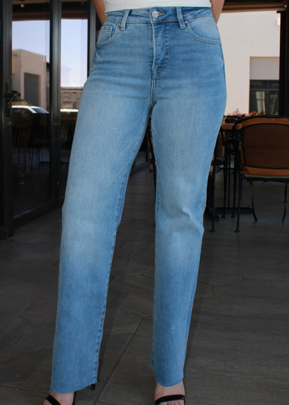 Jeans azul claros rectos sin bastilla #11302