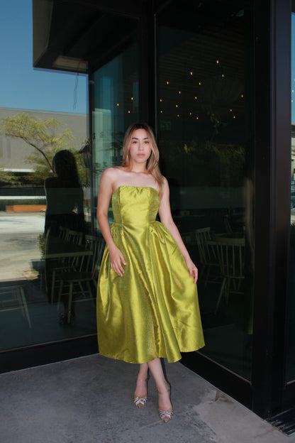 Vestido midi de fiesta verde amarillento strapless #11317