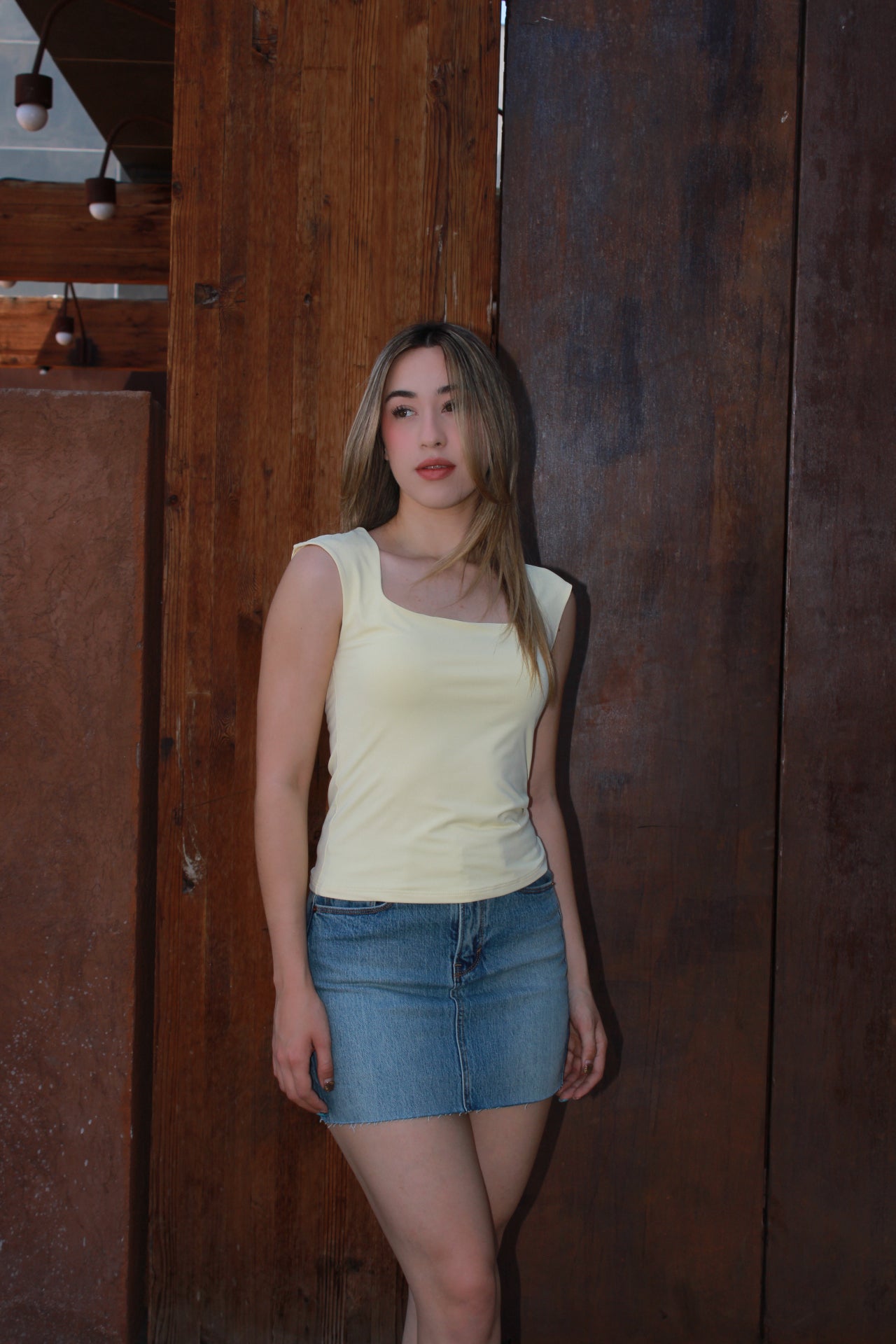 Blusa de licra amarilla #11140