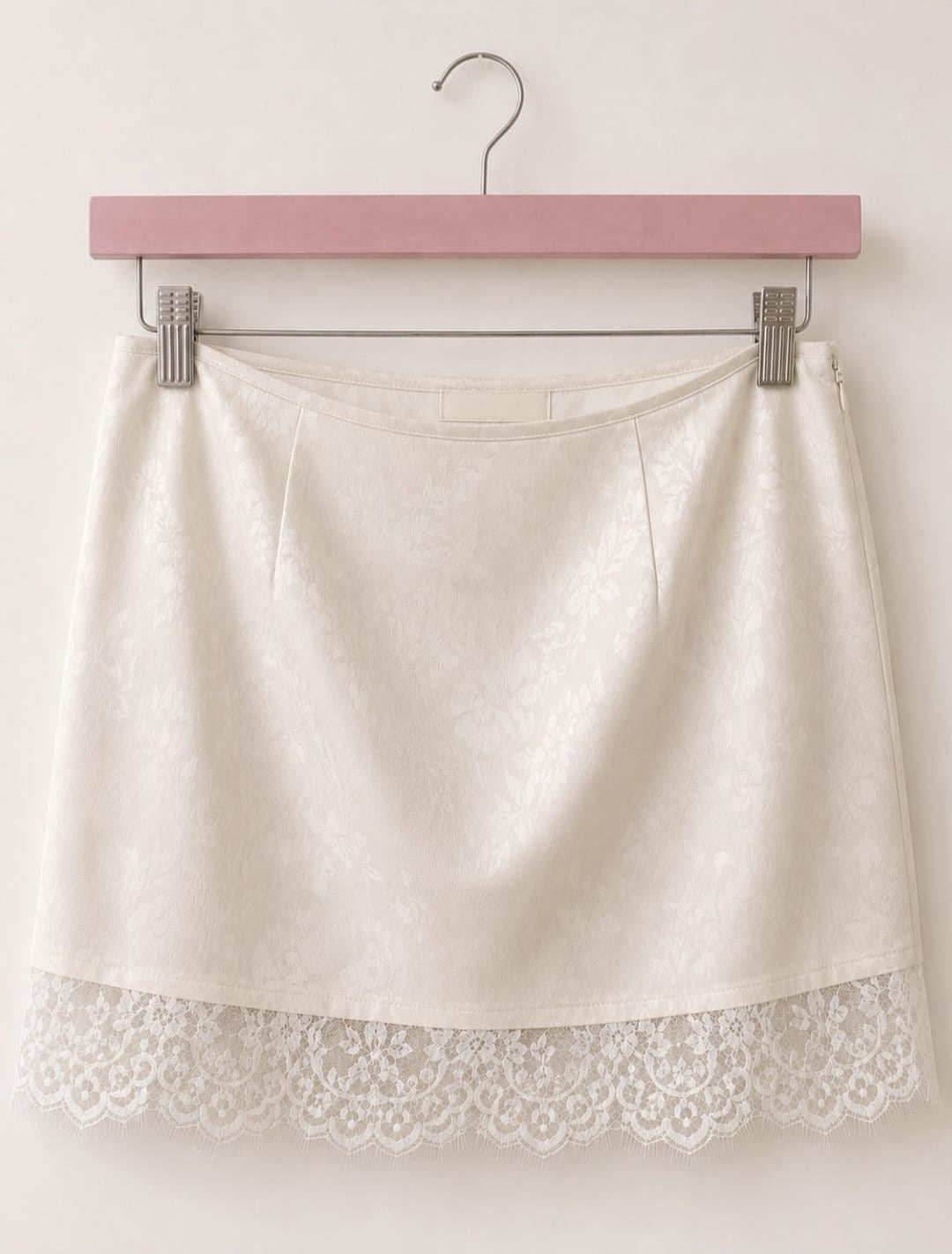 Falda beige con encaje blanco #11968