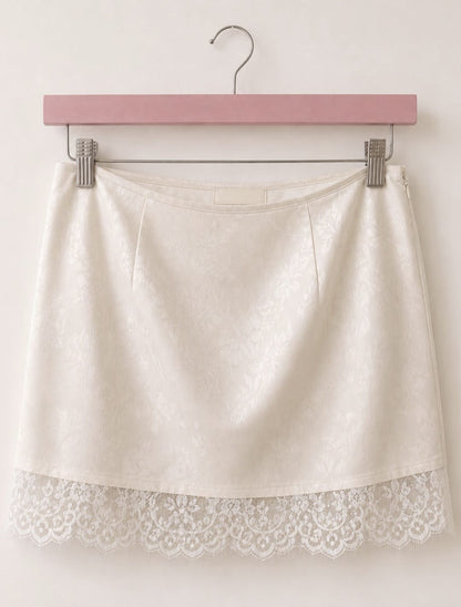 Falda beige con encaje blanco #11968
