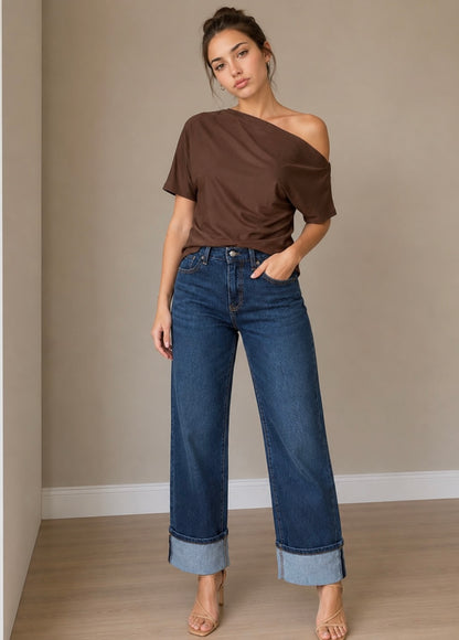 Blusa cafe hombro asimétrico #11979