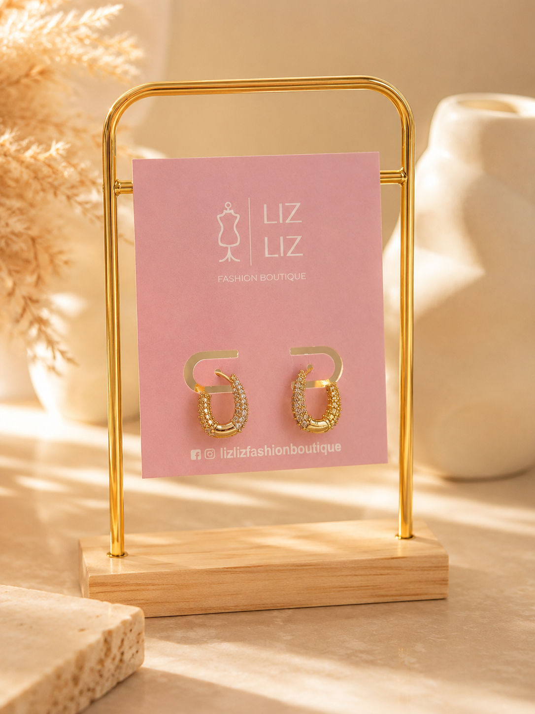 Aretes dorados c diamantitos #21A